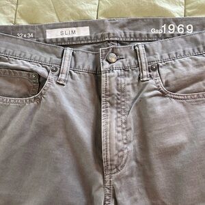 Gap Men’s Slim Light Weight Jeans